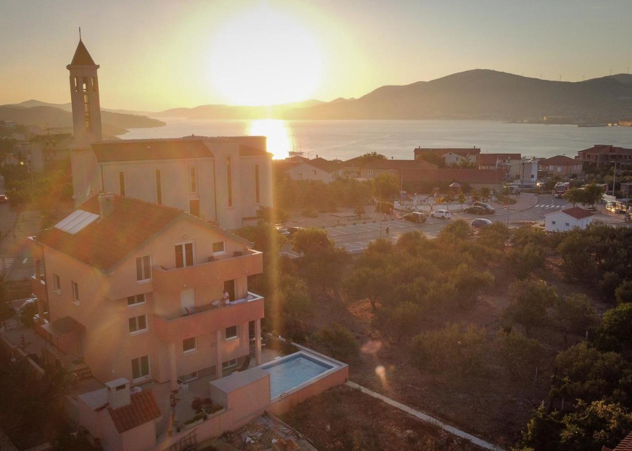 Juric * Trogir