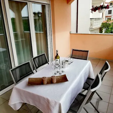 Apartment Juric Trogir Exterior photo